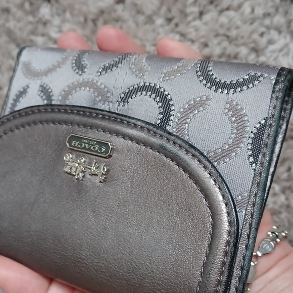 Coach wallet - Picture 14 of 16